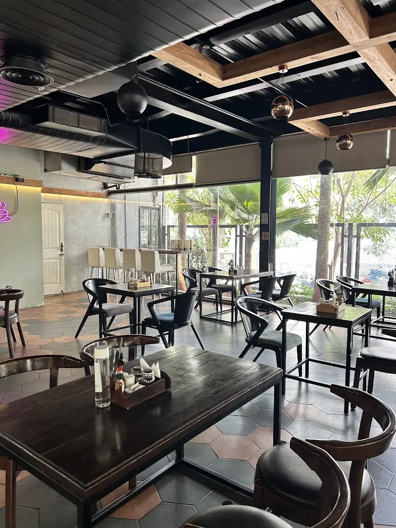 Iris Cafe HSR - Cafe in Bengaluru