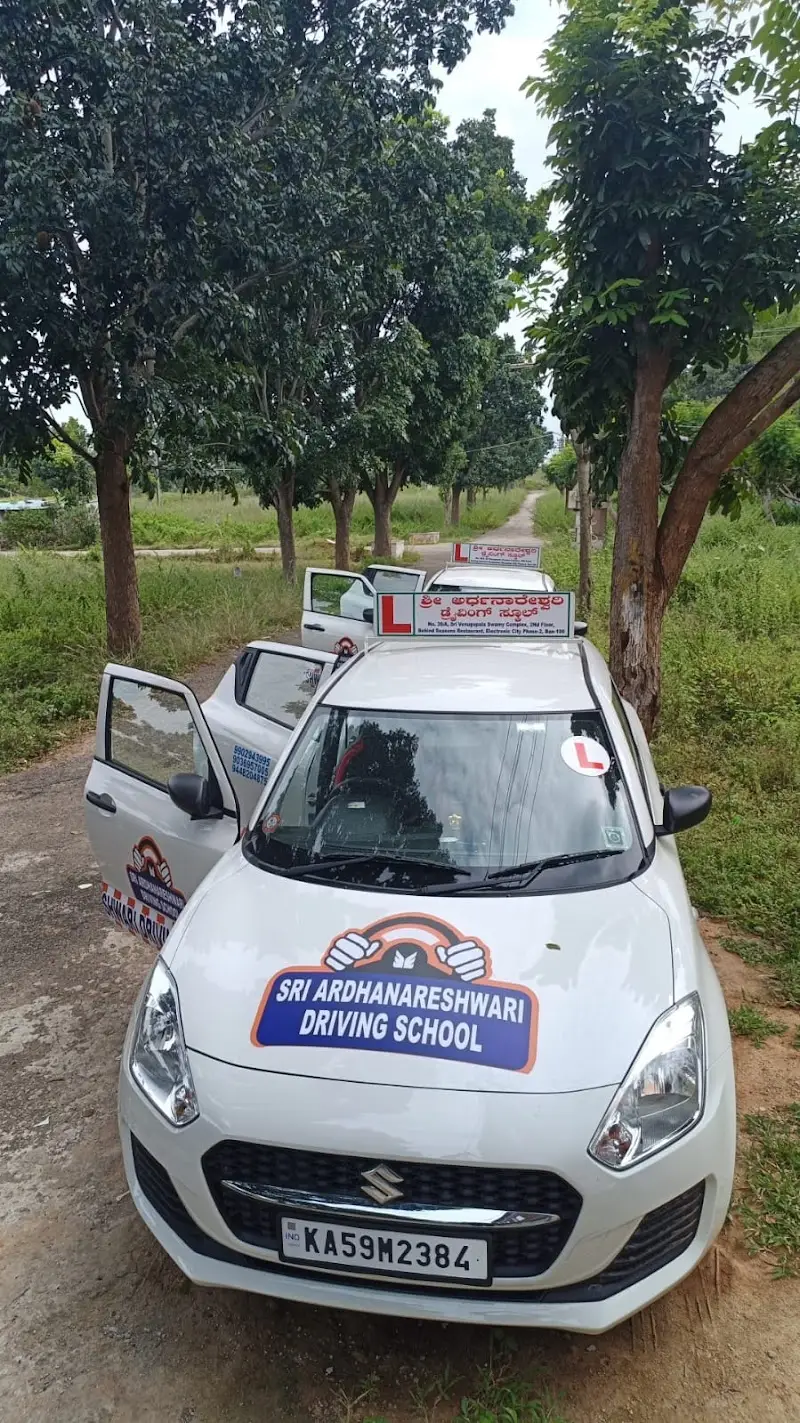 SRI ARDHANARESHWARI MOTOR DRIVING SCHOOL - Driving School in Bengaluru