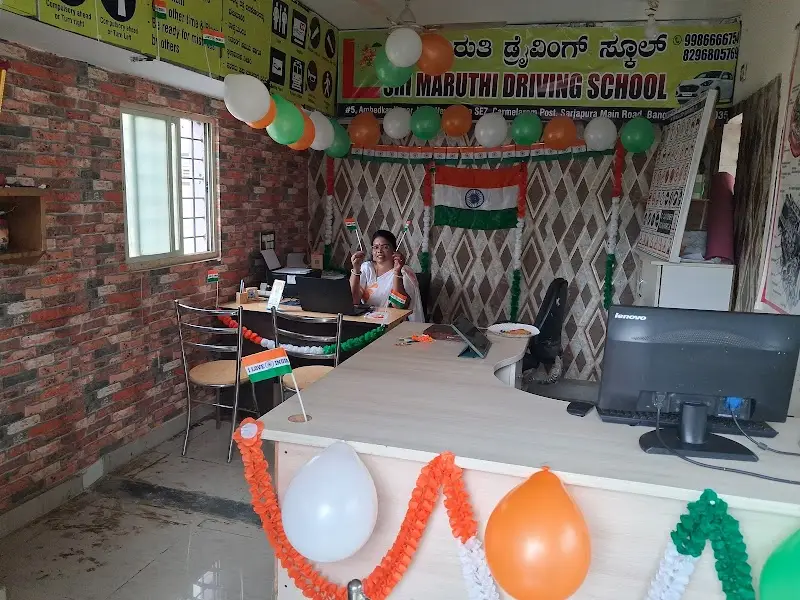 Sri Maruthi Driving school - Driving School in Bengaluru