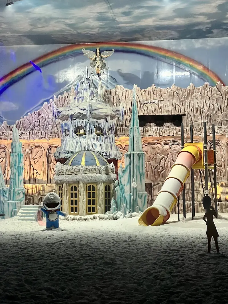 Snow City Bengaluru - Tourist Attraction in Bengaluru