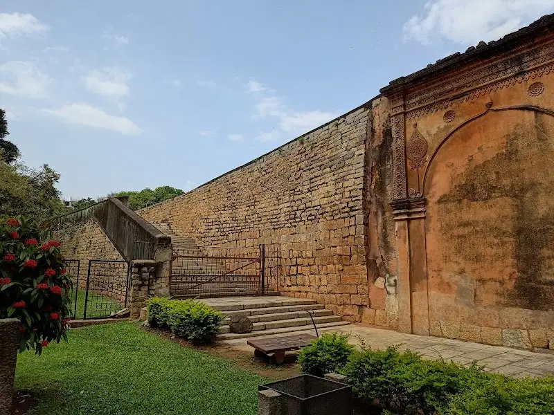 Bengaluru Fort - Tourist Attraction in Bengaluru